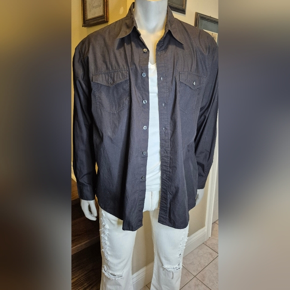 Kenneth Cole New York Other - Kenneth Cole Black sports/dress shirt